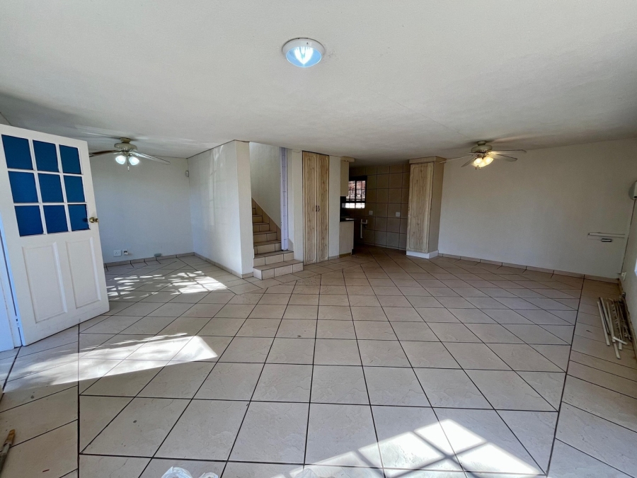 3 Bedroom Property for Sale in Safari Gardens North West